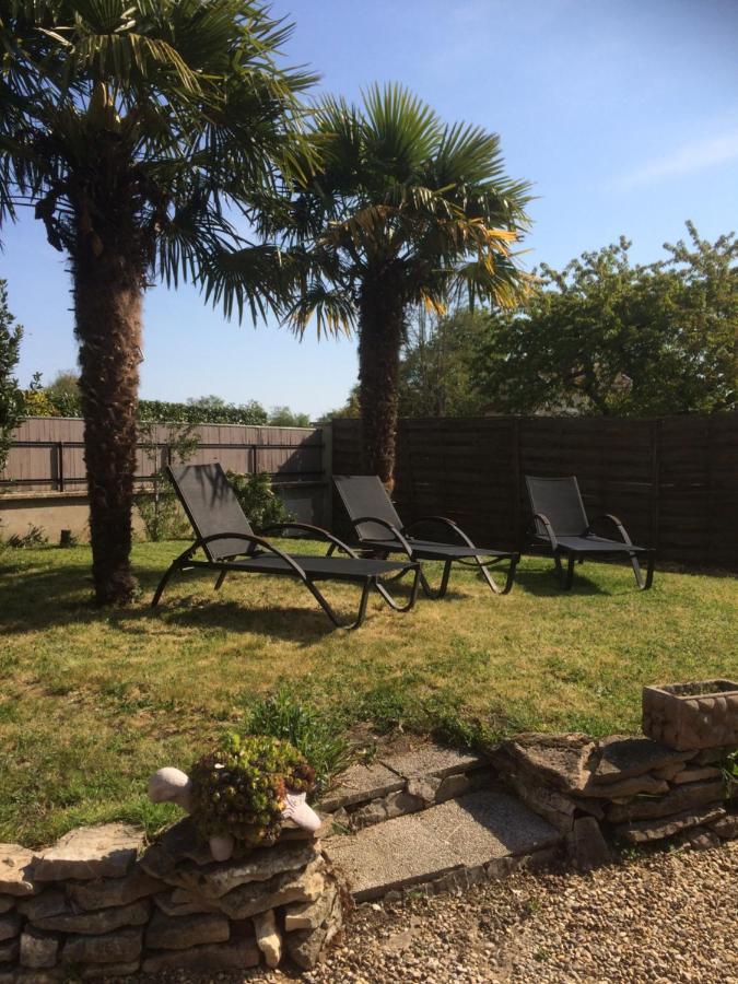 Maison Marylene Possibilite De Louer 2 Chambres Et Un Lit 1Place Supplementaire Ici C'Est Calme Et Simple Entretien Et Petit Dejeuner A Regler Sur Place Vous Gagnez 16 Pour-Cent Givry  Exterior foto